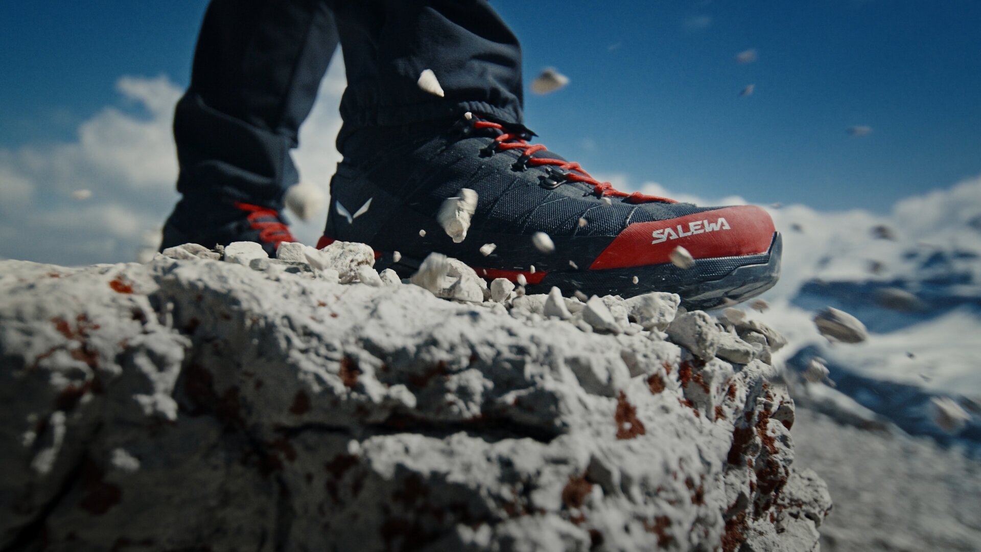 Technical lightweight and agile Salewa presents new Ortles Light Mid Powertex Boot Oberalp